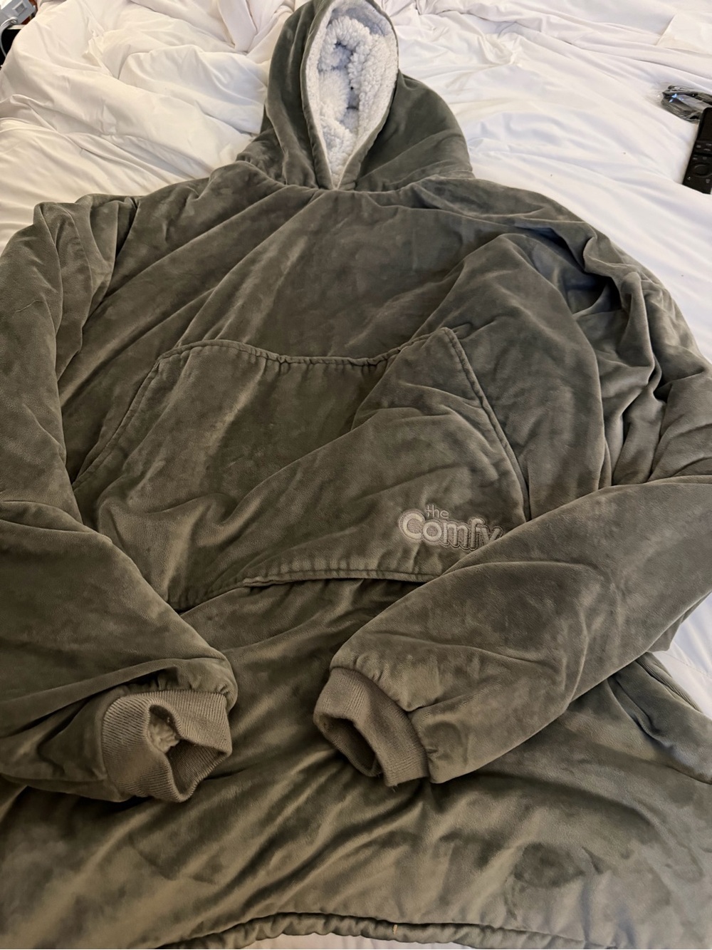 The Comfy Sherpa-Lined Oversized Hoodie - Olive